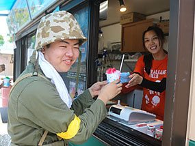 COMBAT DINING